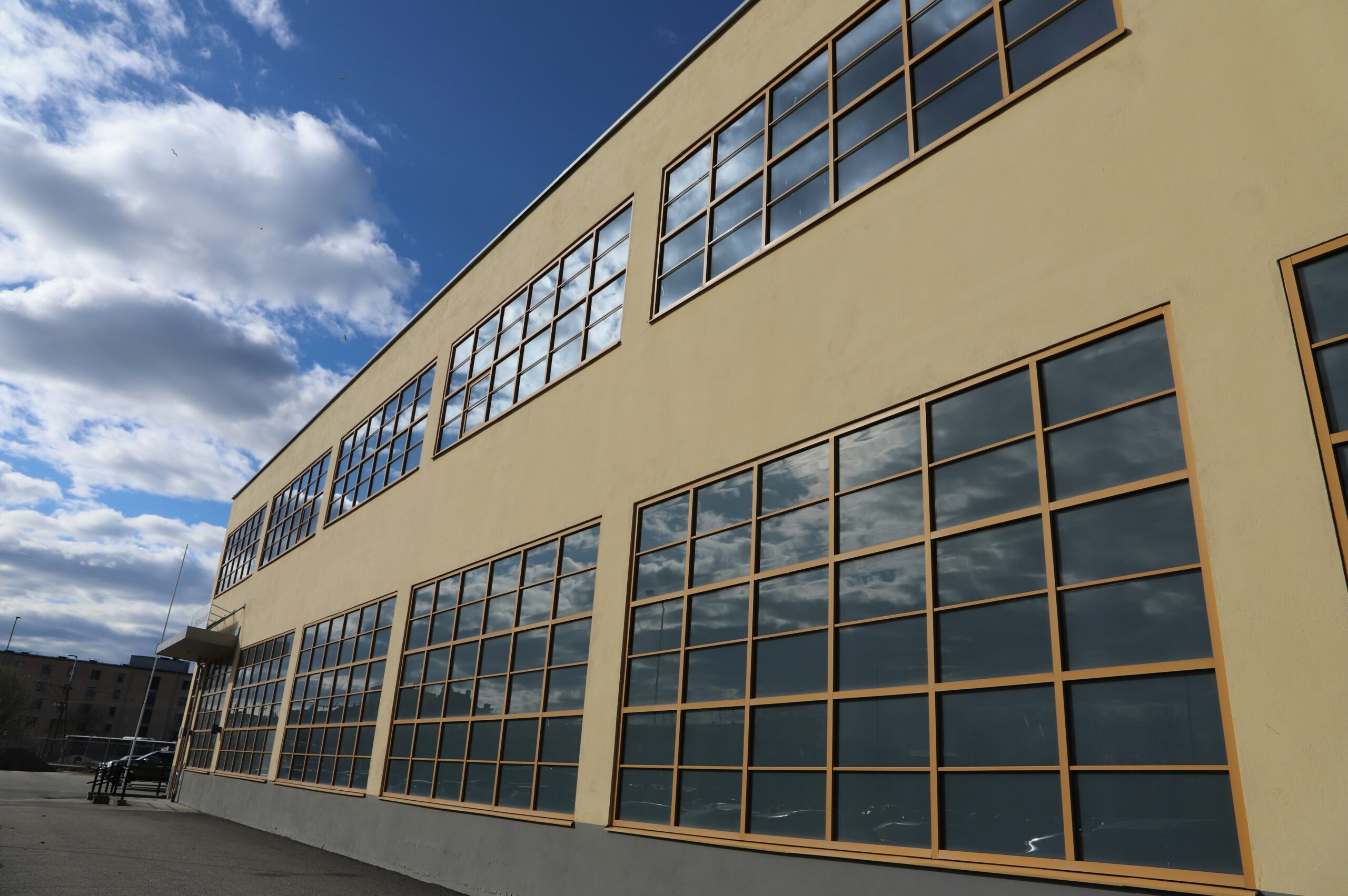 Featured image for “How Window Tint Transforms Warehouse Productivity”