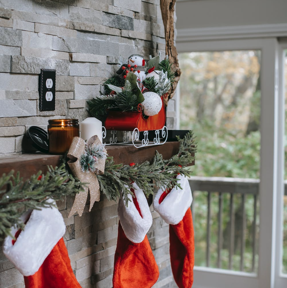 Featured image for “3 Reasons House Window Film Might Be The Perfect Gift For Your Home”